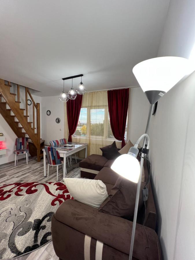 דירה Zizi's House Garii